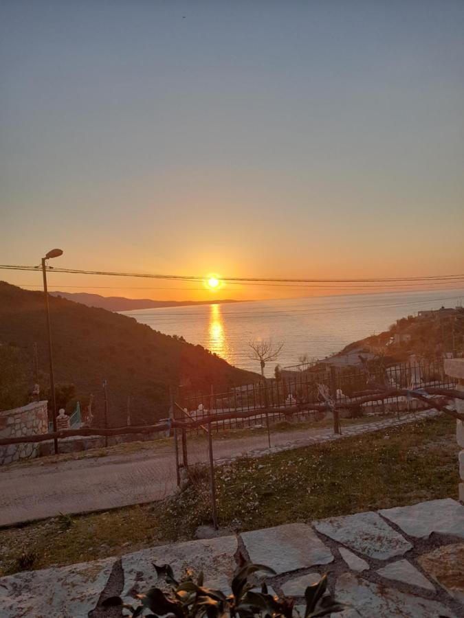 Mana Ksamil